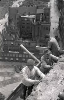 ARH NL Koberg 583, Sicherungsarbeiten am Turm der Marktkirche, Hannover, 1947