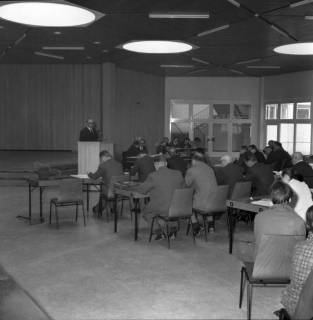 ARH BA 2514, Kreistagssitzung in der Geschwister-Scholl-Schule, Letter, 1966