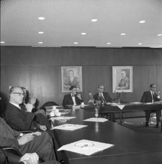 ARH BA 2541, Besuch des RP de Terra im Rathaus, Misburg, 1968