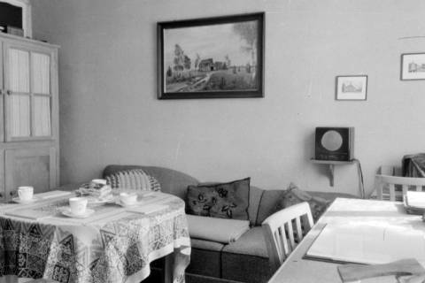 ARH NL Dierssen 0109/0008, Wohnzimmer der Familie Dierssen, 1947