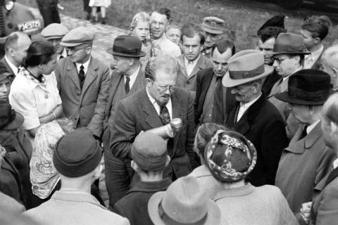 ARH NL Dierssen 0126/0028, Flüchtlingszug via Schleswig-Holstein kommend, 1948