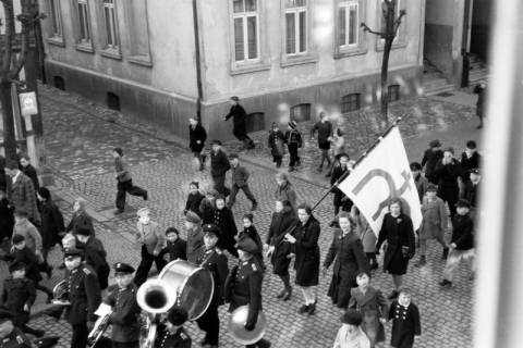 ARH NL Dierssen 0141/0015, Umzug, Springe, 1949