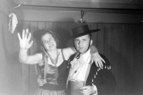 ARH NL Dierssen 0146/0017, Fasching, Steinkrug, 1949