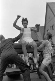 ARH NL Dierssen 0152/0027, Schauturnen, 1949