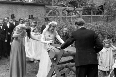 ARH NL Dierssen 0170/0008, Hochzeit Diedrichs, 1949