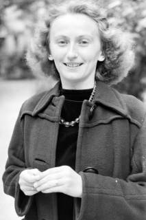 ARH NL Dierssen 0172/0012, Porträt - Elly Dierssen, 1949