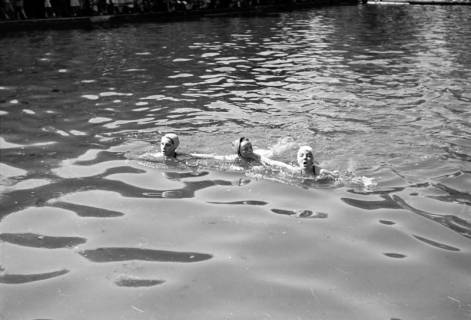 ARH NL Dierssen 0175/0001, Schwimmfest, 1949
