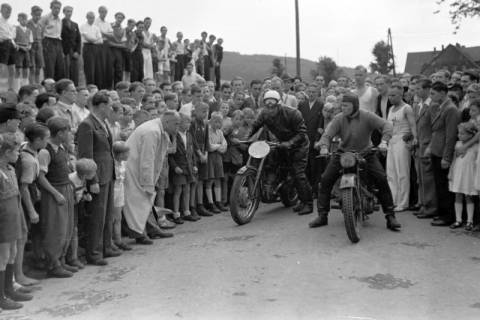ARH NL Dierssen 0180/0004, Sportfest, 1949