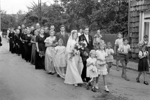ARH NL Dierssen 0183/0022, Hochzeit Köster, 1949