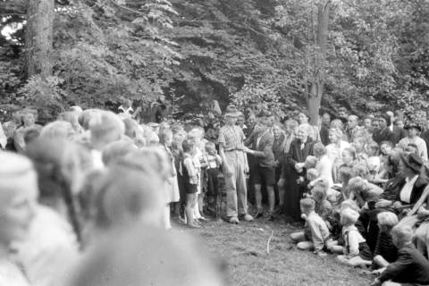 ARH NL Dierssen 0195/0016, Kirchenfest, 1949