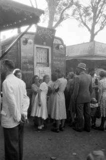 ARH NL Dierssen 0196/0015, Volksfest (Rummelplatz), 1949