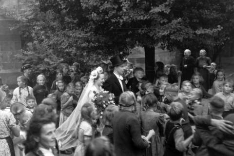 ARH NL Dierssen 0205/0025, Hochzeit Dr. Weber, 1949