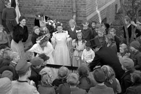 ARH NL Dierssen 0213/0003, Hochzeit Gaza, 1949