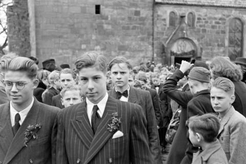 ARH NL Dierssen 1013/0007, Konfirmation (Umzug), 1950