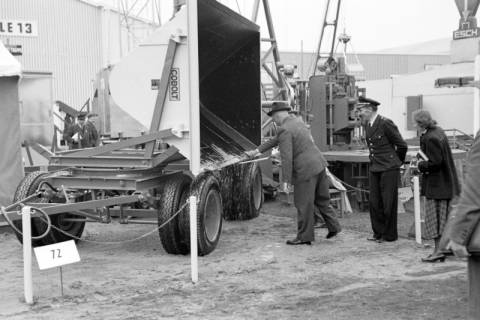 ARH NL Dierssen 1021/0015, Cobolt auf der Industriemesse Hannover, 1950