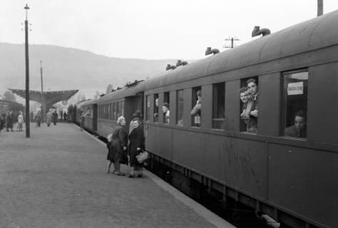 ARH NL Dierssen 1024/0023, Ausflug mit dem Niedersachsen Tanz-Express nach Bad Harzburg, 1950