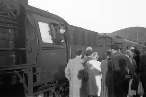 ARH NL Dierssen 1027/0021, Ausflug mit dem Niedersachsen Tanz-Express nach Bad Harzburg, 1950