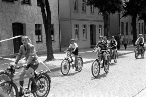 ARH NL Dierssen 1041/0014, Rad-Werbung "Caritas ruft", 1950