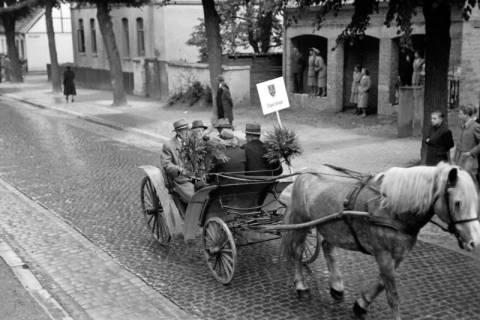 ARH NL Dierssen 1044/0005, Feuerwehrfest, Springe, 1950