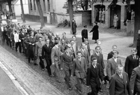 ARH NL Dierssen 1044/0007, Feuerwehrfest, Springe, 1950