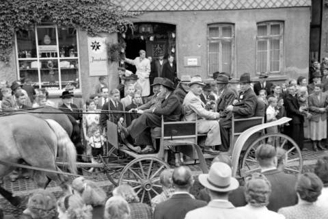 ARH NL Dierssen 1044/0025, Feuerwehrfest, Springe, 1950