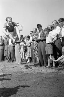 ARH NL Dierssen 1057/0022, Sportfest, Bakede, 1950