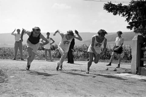 ARH NL Dierssen 1058/0002, Sportfest, Bakede, 1950