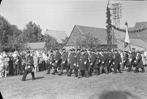 ARH NL Dierssen 1058/0018, Umzug Schützenfest, Eldagsen, 1950
