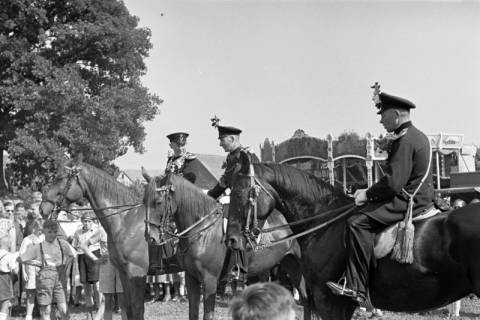 ARH NL Dierssen 1058/0020, Umzug Schützenfest, Eldagsen, 1950