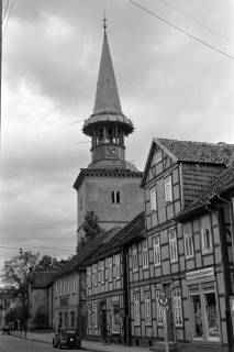 ARH NL Dierssen 1077/0019, Marktstraße mit Blick auf den Kirchturm, Burgdorf, 1950
