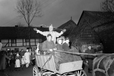 ARH NL Dierssen 1116/0019, Kinderfasching, Hachmühlen, 1951