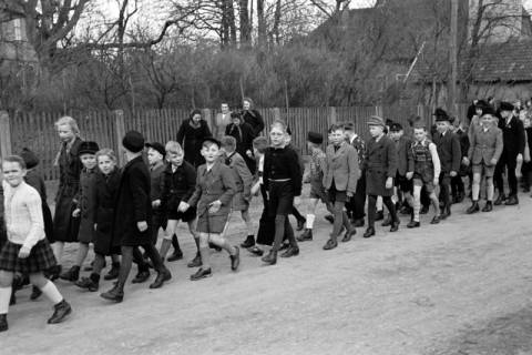 ARH NL Dierssen 1130/0026, Schuleinweihung, Wassel, 1951