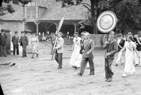 ARH NL Dierssen 1138/0015, Schützenfest, Schulenburg, 1951
