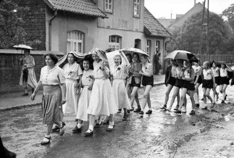 ARH NL Dierssen 1138/0021, Schützenfest, Schulenburg, 1951