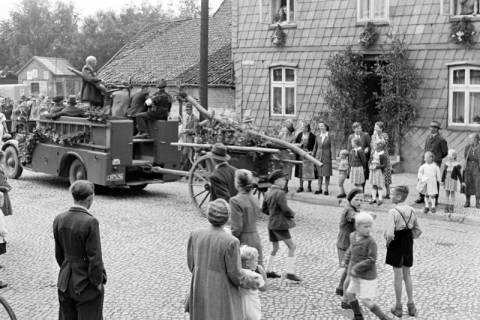 ARH NL Dierssen 1142/0016, Schützenfest, Eldagsen, 1951