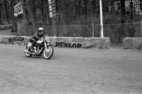 ARH NL Dierssen 1151/0027, Eilenriederennen, Hannover, 1951