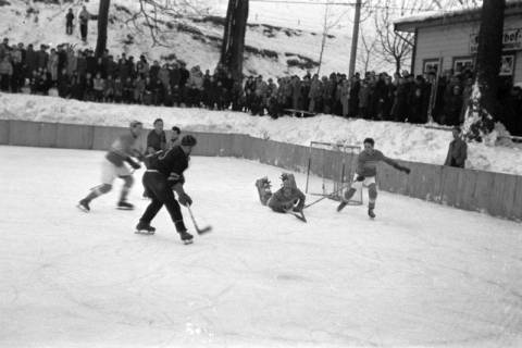 ARH NL Dierssen 1172/0014, Deutsche Jugendmeisterschaft in Eishockey, Clausthal-Zellerfeld, 1952