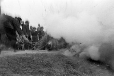 ARH NL Dierssen 1180/0016, Osterfeuerräder, Lügde, 1952