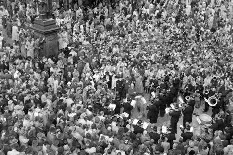ARH NL Dierssen 1191/0003, Schlesiertreffen, Hannover, 1952