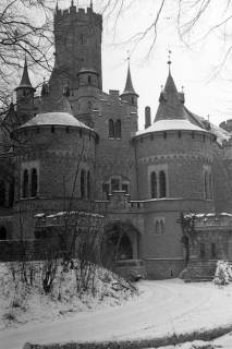 ARH NL Dierssen 1223/0019, Marienburg im Schnee, Schulenburg, 1953