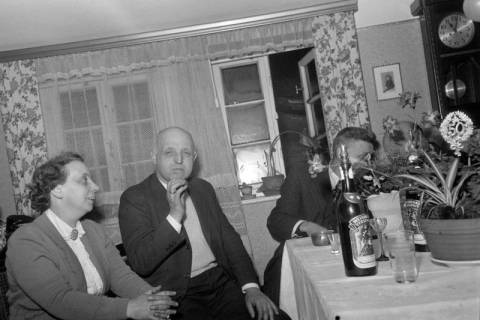 ARH NL Dierssen 1223/0025, Goldene Hochzeit Rettig, Springe, 1953