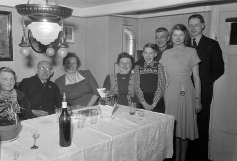 ARH NL Dierssen 1223/0026, Goldene Hochzeit Rettig, Springe, 1953