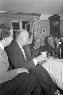 ARH NL Dierssen 1224/0019, Goldene Hochzeit Rettig, Springe, 1953