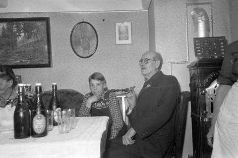 ARH NL Dierssen 1224/0031, Goldene Hochzeit Rettig, Springe, 1953