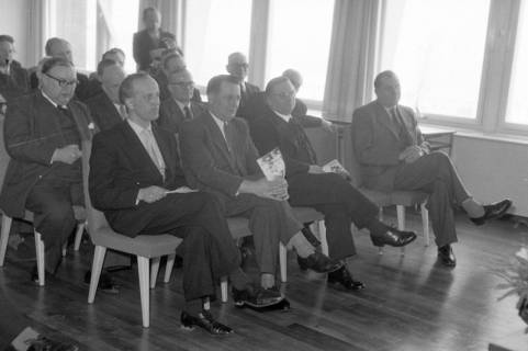 ARH NL Dierssen 1226/0018, Einweihung der Bundesgewerkschaftsschule, Springe, 1953