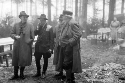 ARH NL Dierssen 1228/0004, "Diplomaten-Jagd", Springe, 1953