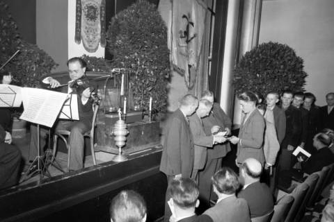 ARH NL Dierssen 1231/0002, Lehrlings-Freisprechung, Springe, 1953