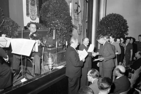 ARH NL Dierssen 1231/0005, Lehrlings-Freisprechung, Springe, 1953