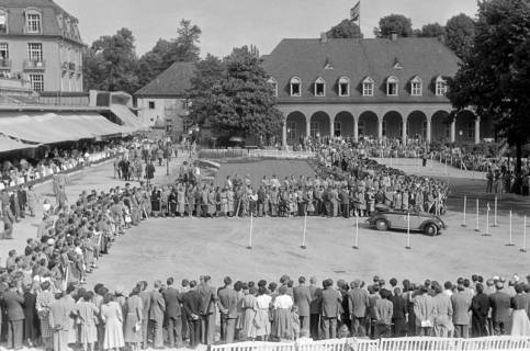 ARH NL Dierssen 1240/0030, AvD Automobilturnier im Kurpark, Bad Pyrmont, 1953