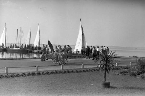 ARH NL Dierssen 1246/0009, Promenade am Steinhuder Meer, Steinhude, 1953